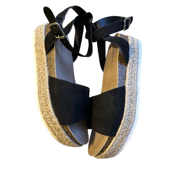 Torrid Black  Platform Sandals 10WW - Picture 1 of 8